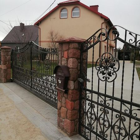 Roza Appartement Zelistrzewo Buitenkant foto