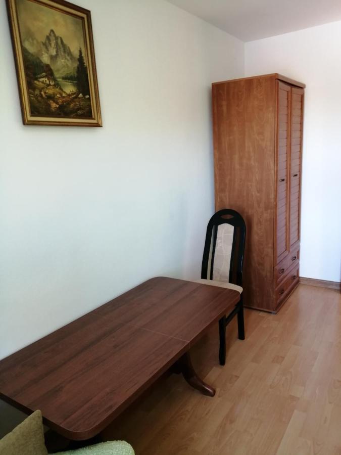 Roza Appartement Zelistrzewo Buitenkant foto