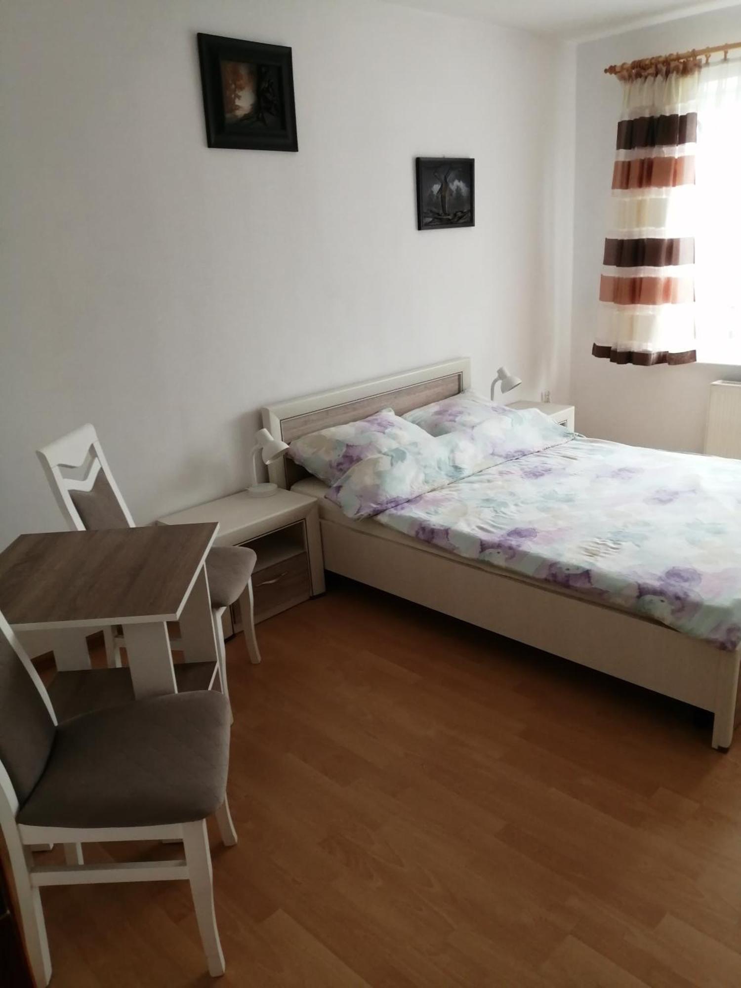 Roza Appartement Zelistrzewo Buitenkant foto